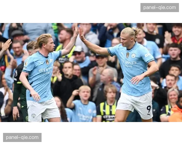 “即时战报：哈兰德点射破门，曼城客场暂时1-0领先布伦特福德”